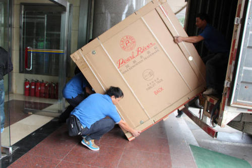 乐平钢琴贵重工艺品无忧运